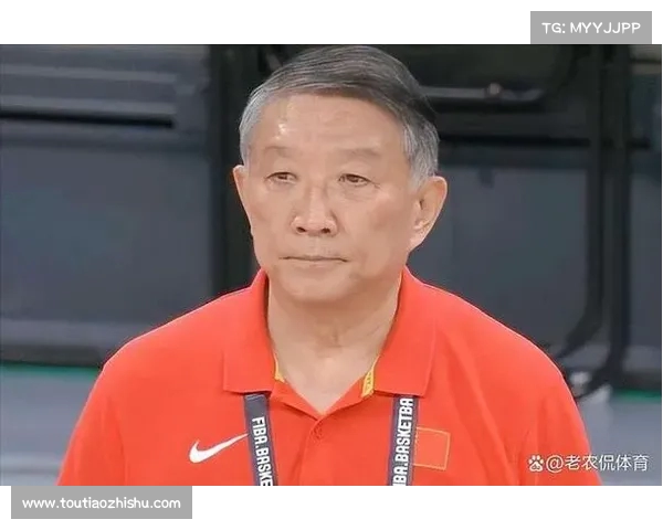 宫鲁鸣:双塔阵容防守三分漏洞显现 队员全力争胜心切 宫鲁鸣:双塔阵容防守三分漏洞显现 队员全力争胜心切
