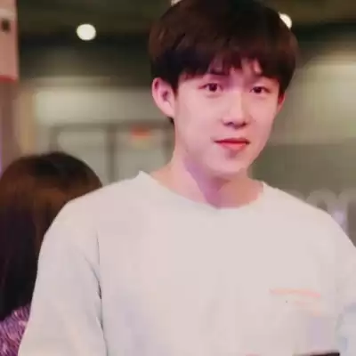 吕小宸